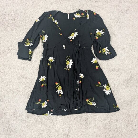 Free People Dresses & Skirts - Free People Medium black floral wrap mini tunic dress time on my side
